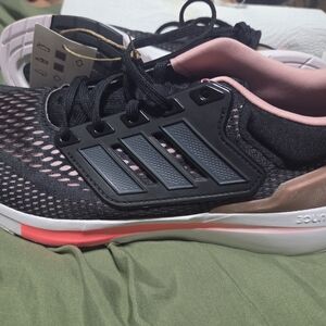 Adidas Women's Black and Pink Athletic Shoes